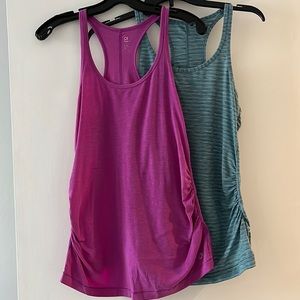 GapFit Maternity Breathe Tank Top Bundle, Size XS